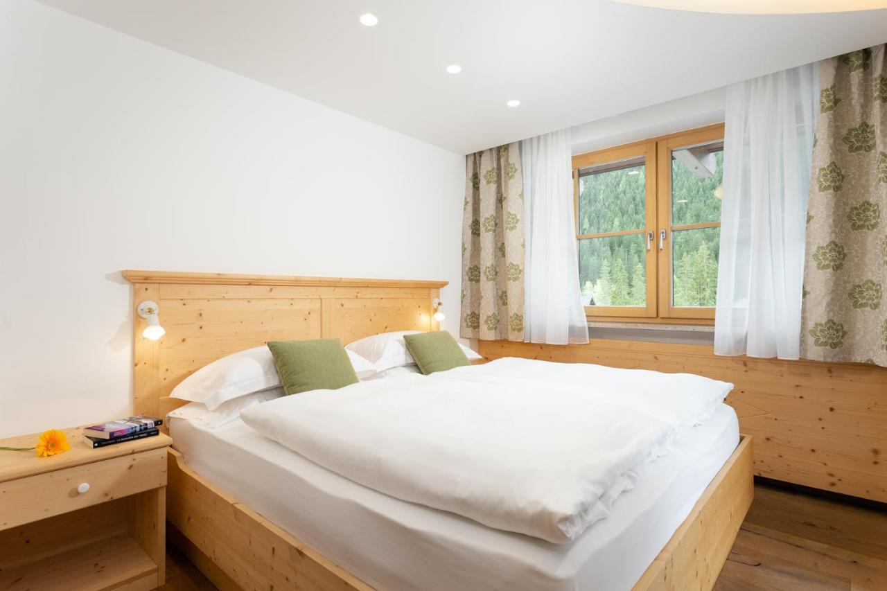 Hotel Pareda 까나제이 외부 사진