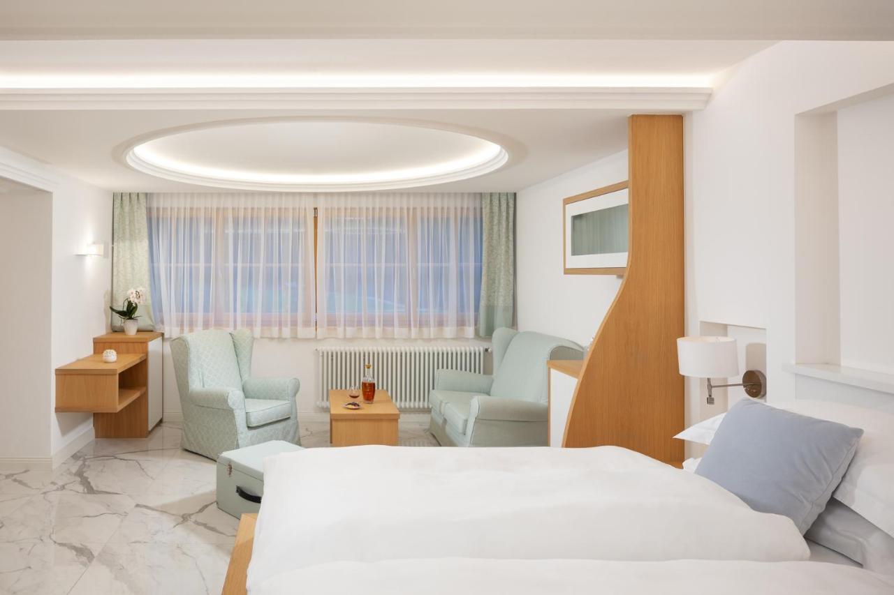 Hotel Pareda 까나제이 외부 사진